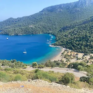  Apartment Airport Blue Eye Apartment: Convenient Stopover Turkey
